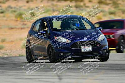 media/Jun-01-2025-VIP Trackdays (Sun) [[b20349723e]]/C Group/Session 3 (Turns 10 12 and StartFinish)/